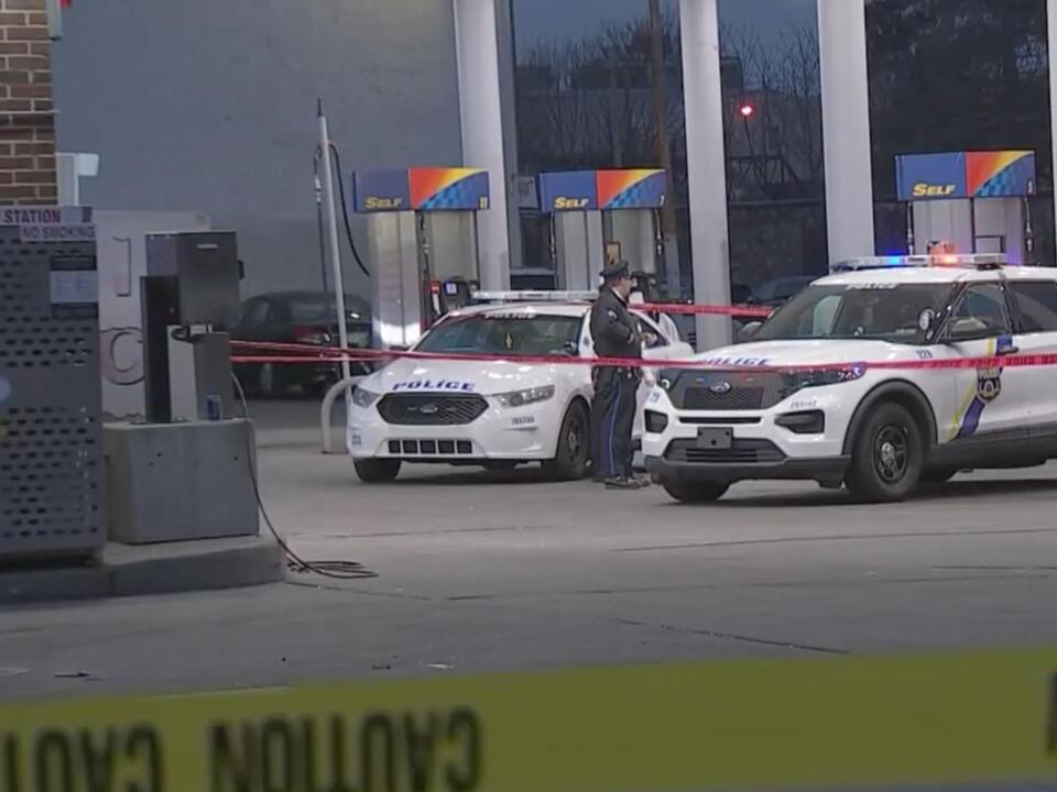 Man dead, security guard injured after shootout at Fairmount gas station