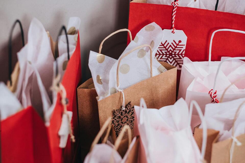 A List of 2026 Holiday Craft & Vendor Markets in Eastern & Central Iowa ...