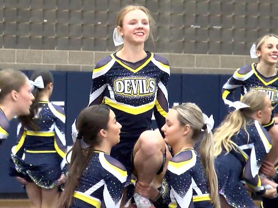 Victor, RushHenrietta take cheerleading state titles