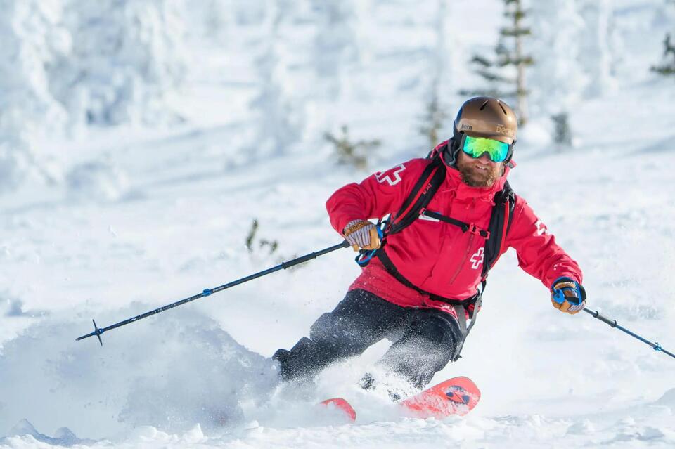 So, Who’s The Better Skier — Patrollers or Instructors?