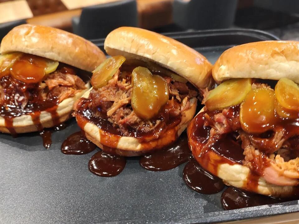 Chicago White Sox Unveil New Concession Menu Items for 2023 Season