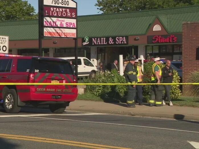 Deer Park nail salon crash: 4 killed including NYPD officer by speeding ...
