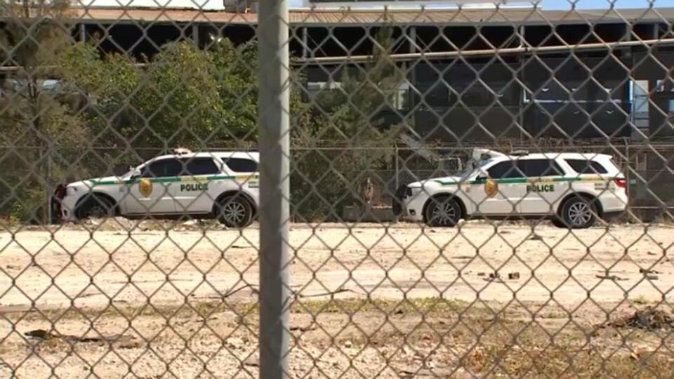 Authorities investigating after body found floating in Miami River ...