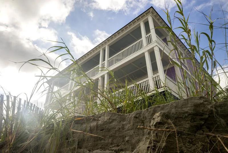 Judge abolishes Folly Beach’s short-term rental cap ordinance and ...