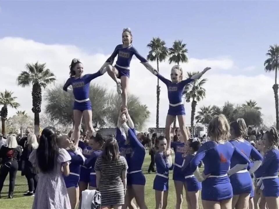 international-cheer-competition-brings-hundreds-of-teams-to-palm-springs