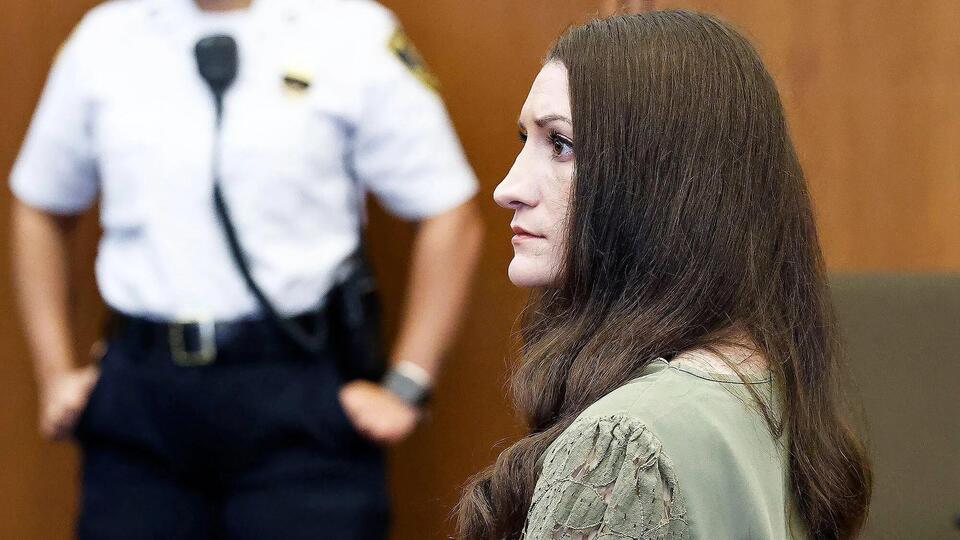 Live Updates: Lindsay Clancy murder trial judge declares mistrial but allows 1