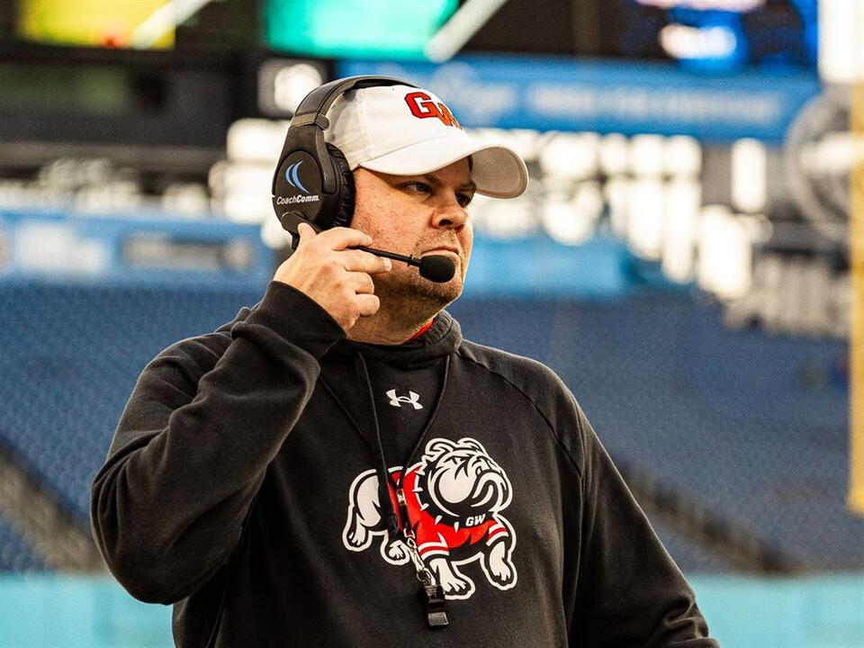 Toledo football announces additions to new coaching staff - NewsBreak
