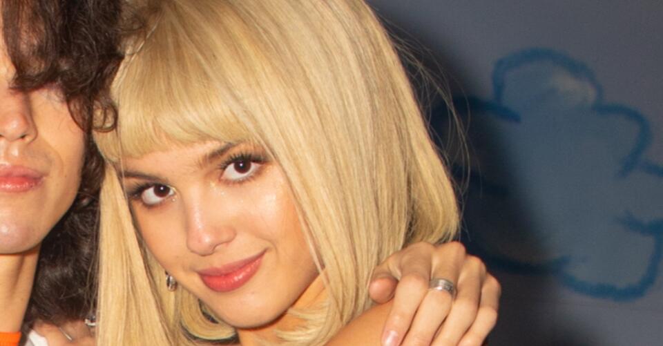 Olivia Rodrigo’s Blue Dress and Hidden Heels Make The Ultimate Halloween Femme Fatale – NewsBreak