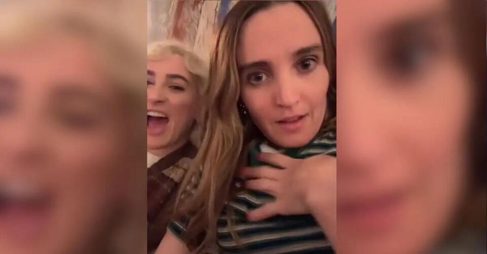 'SNL' Star Chloe Fineman Calls Out Ritzy NYC Restaurant Manager For