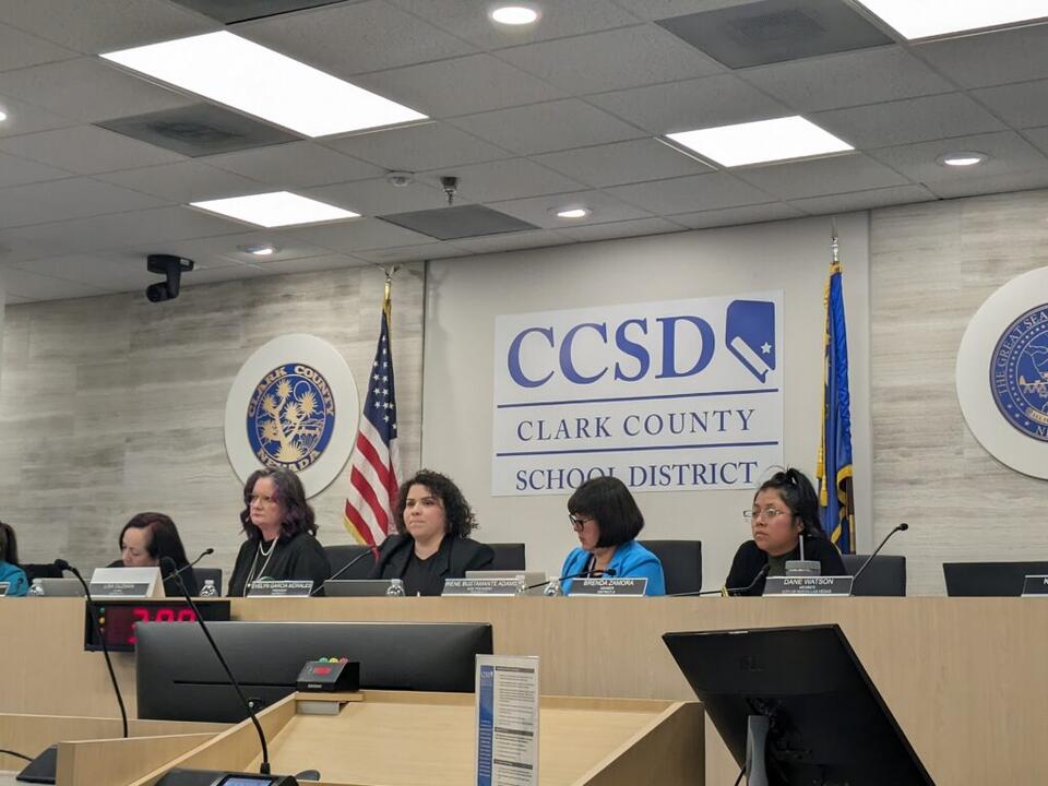 Clark County School Board attracts a crowd of candidates