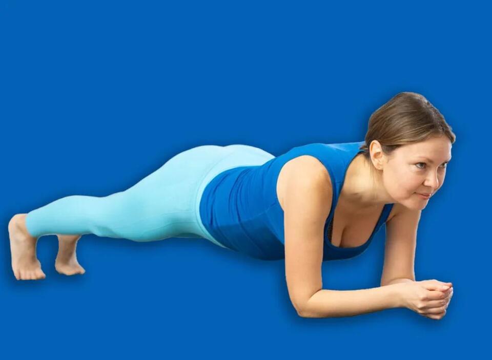 4 Daily Exercises That Reverse Age-Related Strength Loss Faster Than Gym Machines After 60