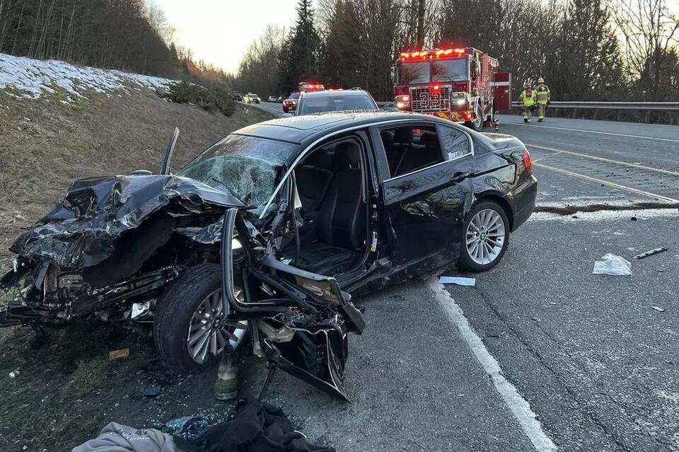 Three Hospitalized: High-Speed Collision Closes Washington SR-522 ...