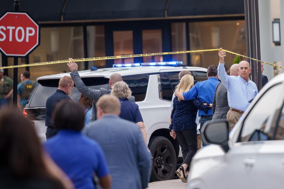 17-year-old girl killed in shooting at Louisiana mall, 17-year-old ...