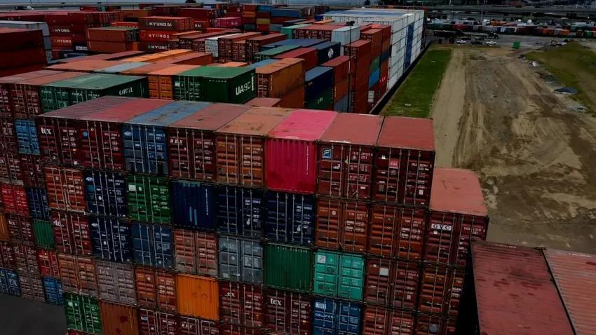 Trump and leaders of Canada and Mexico say tariffs will be delayed one ...