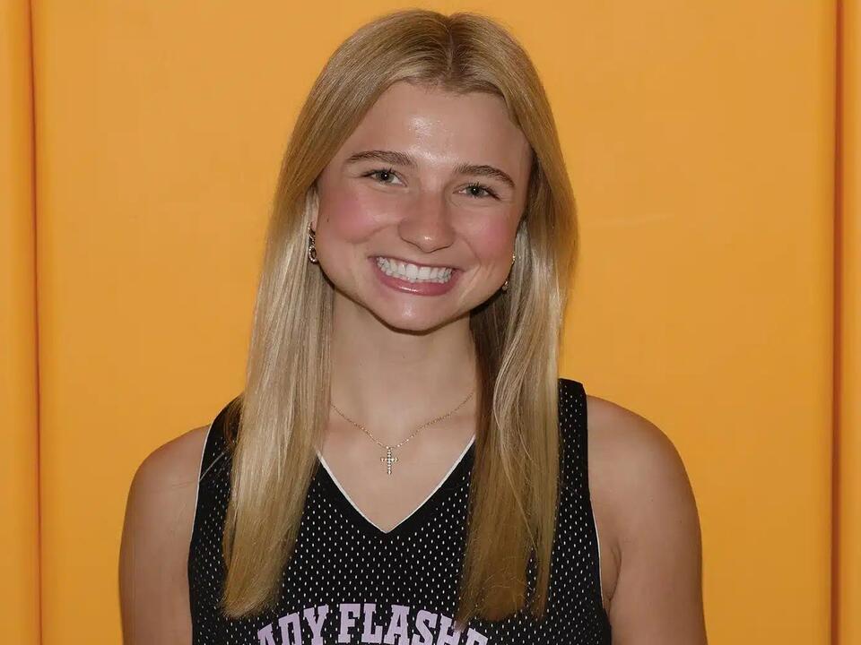 Lady Flashes took a close loss in overtime; boys fell short to Hillcrest