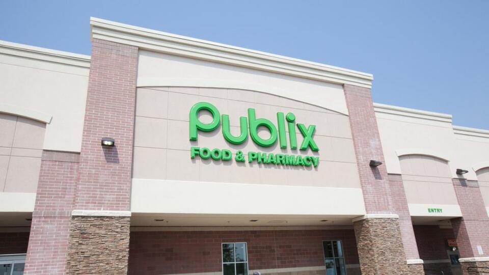 Publix Smyrna Tn Christmas 2022 Is Publix Open On New Year's Eve And New Year's Day 2022? Here Are All The  Details - Newsbreak