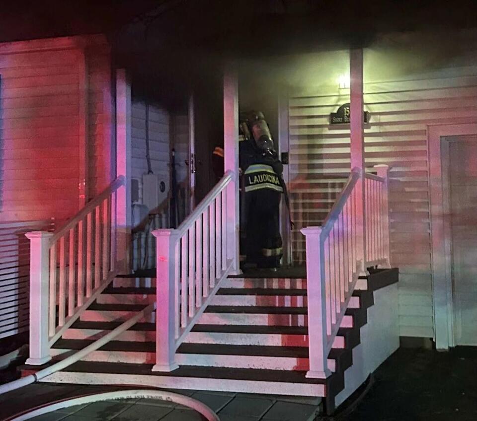 One hospitalized for smoke inhalation in Branford house fire on Short ...