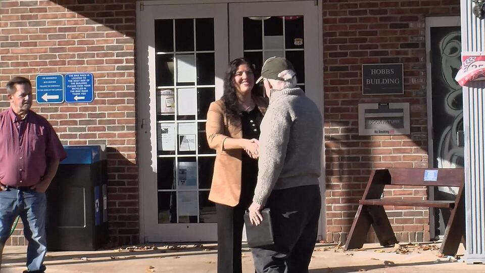 Independent candidate, Shena Chapman, focuses on rural communities in ...