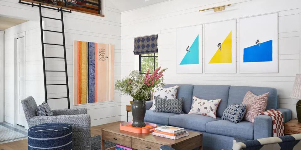 This Pool House Was Designed to Feel Like a Fancy Locker Room
