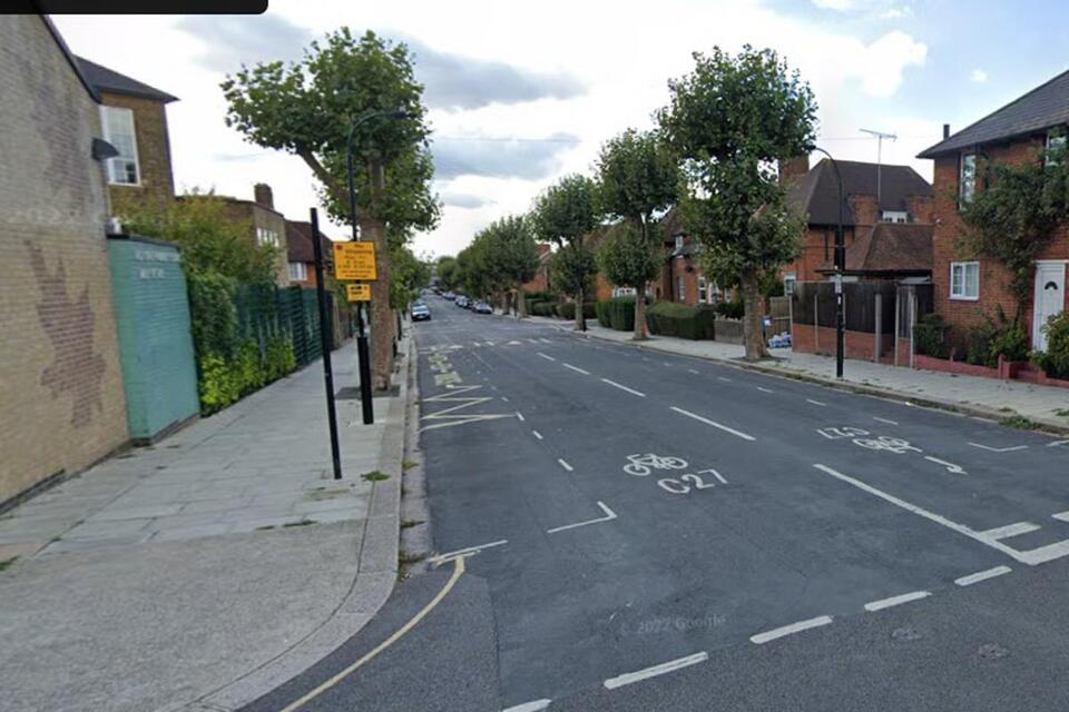 Police launch manhunt after mourner shot dead at memorial service in ...