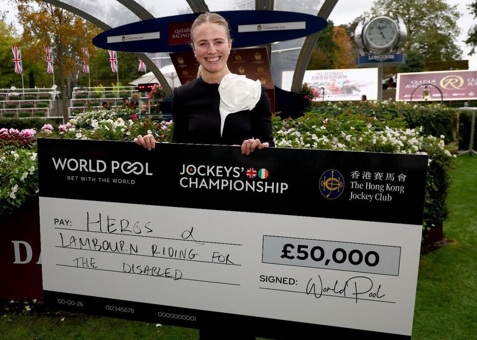 Saffie Osborne Splits £50,000 World Pool Prize Between HEROS and ...