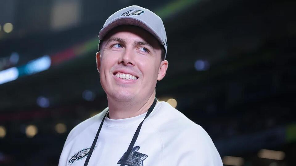 Saints hire Eagles' OC Kellen Moore as next head coach - NewsBreak