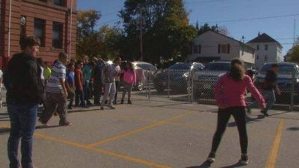 Webster Avenue Elementary School closed due to plumbing issues - NewsBreak