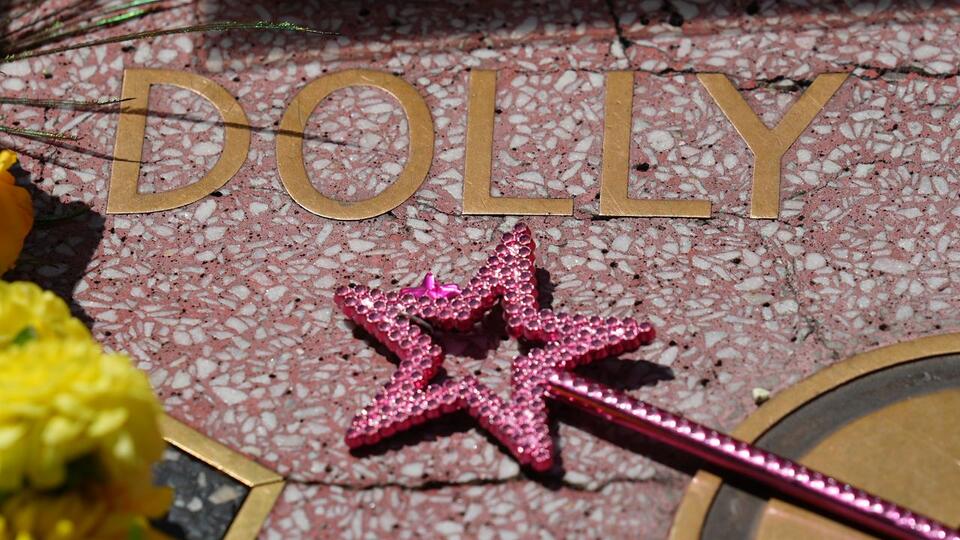 UCF lecturer talks Dolly Parton breaking gender barriers and becoming an icon in male-dominated industry