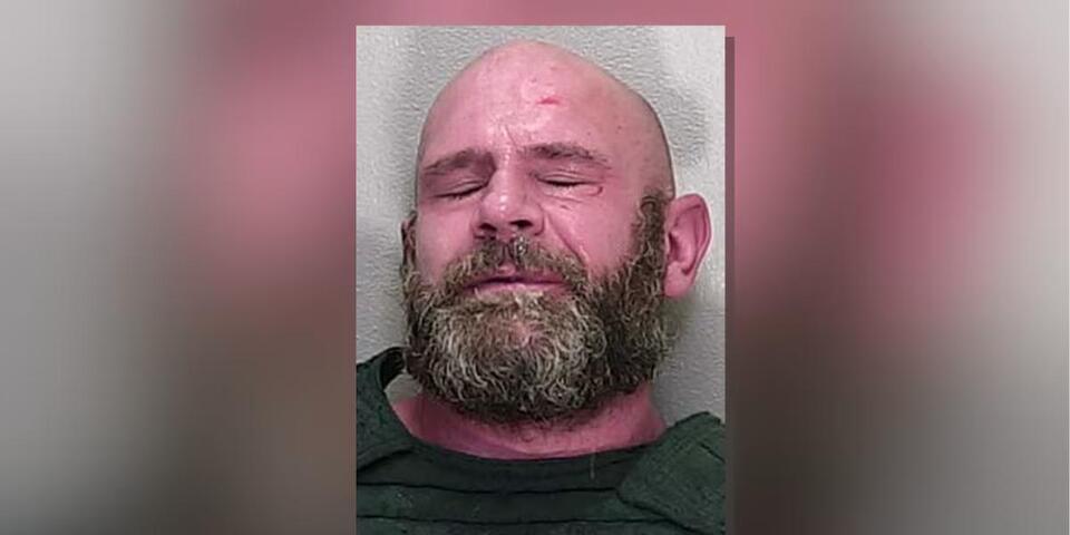 Man arrested after hitting, choking a woman in Marion County - NewsBreak