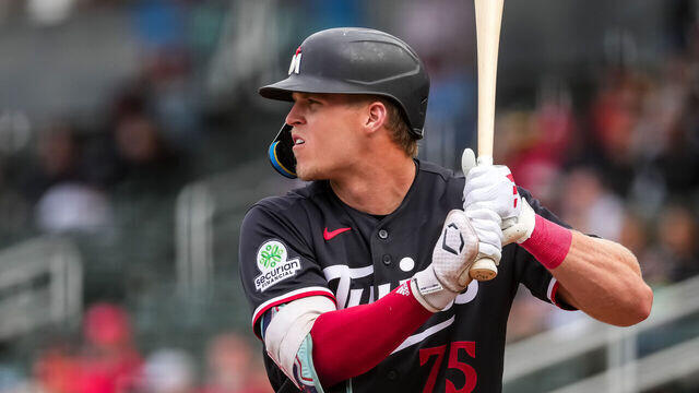 Report: Twins promote top prospect Jenkins for MLB debut vs. White Sox