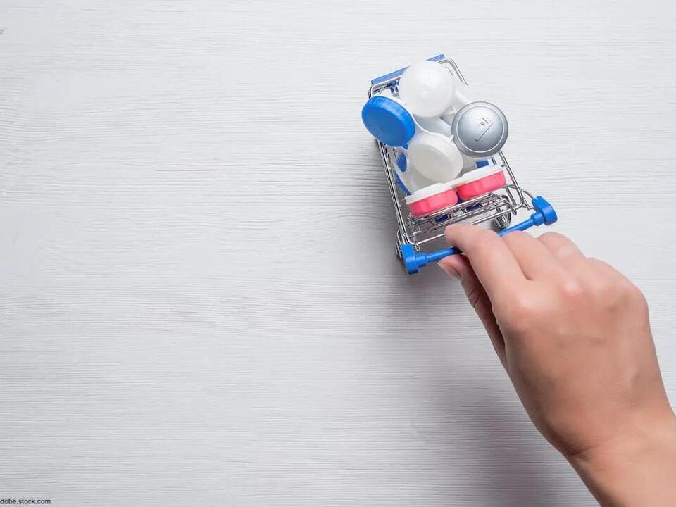 Zenni Optical now offering contact lenses