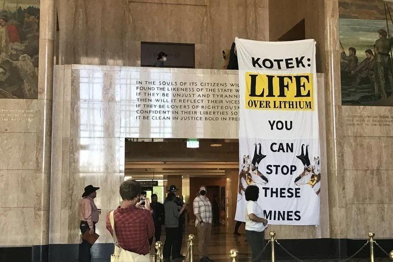 Activists detained at state capitol protesting SE Oregon lithium mine