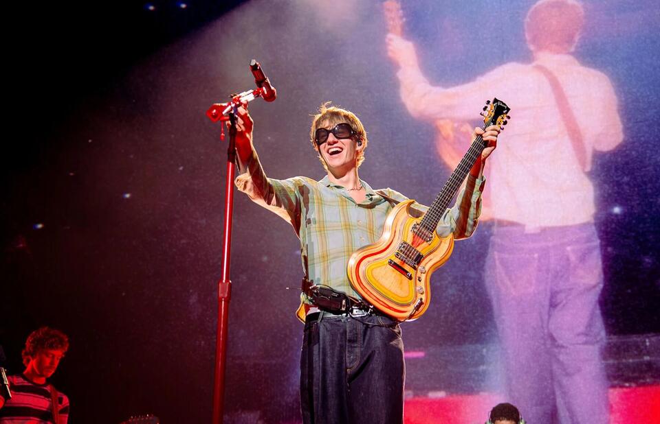 Malcolm Todd plays the ‘Sweet Boy’ at Oakland’s Fox Theater - NewsBreak