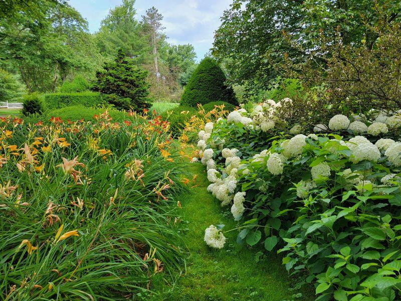 Admission Costs Nothing At Ohio’s Schoepfle Garden, Where Topiary ...