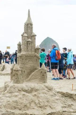 The tide sweeps it away