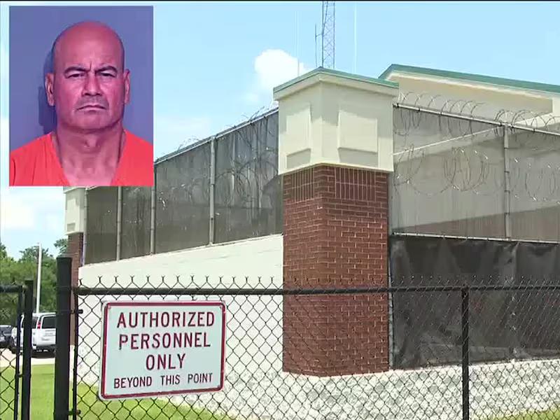 Robertsdale PD Man tried to sell stolen UHaul trailer, then attempted