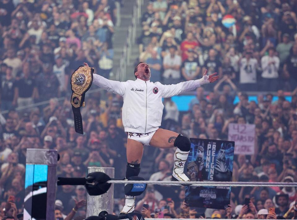 WWE SmackDown Returns to Lafayette in October 2026 - NewsBreak