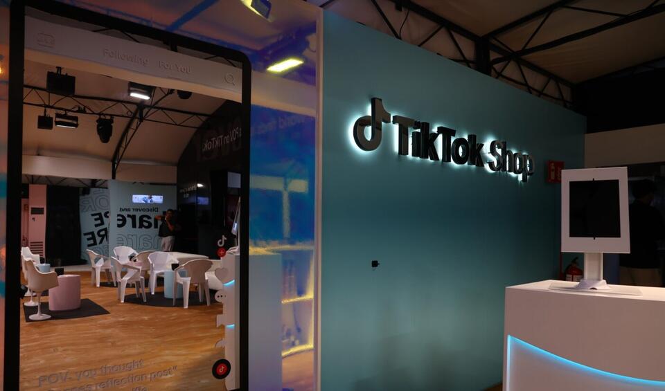 Led by U.S. sales, TikTok Shop is on track to hit $100 billion of gross ...