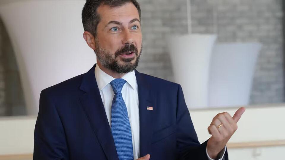 Pete Buttigieg returns to South Carolina as he weighs another White House run