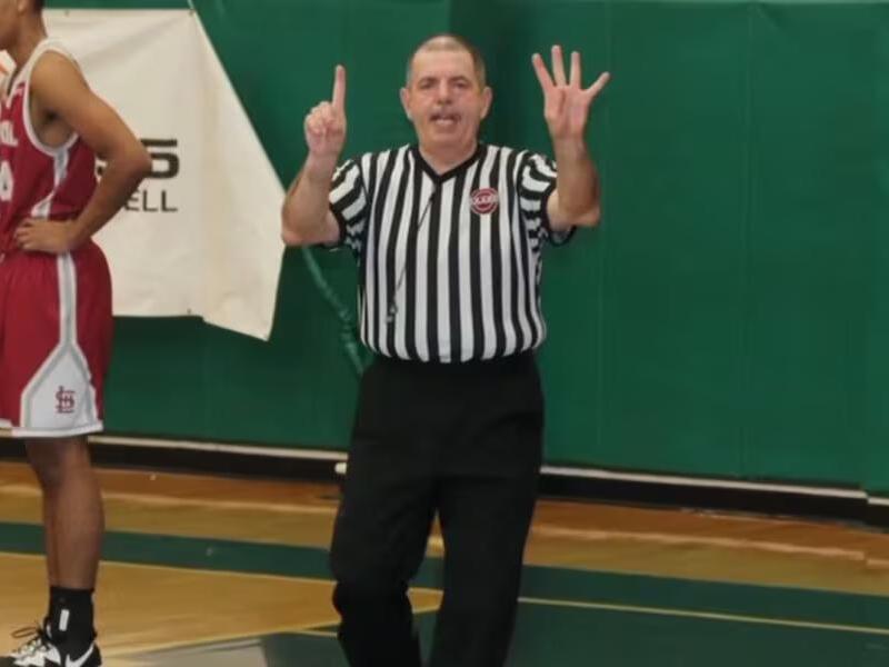Referee dies after collapsing on court at middle school basketball game