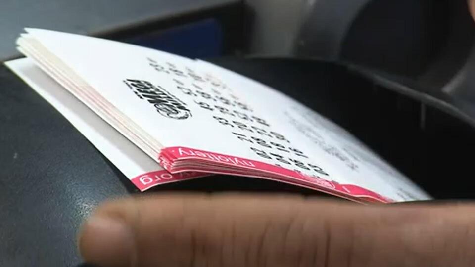 Man drives vehicle with 850K miles on it to claim winning lottery prize