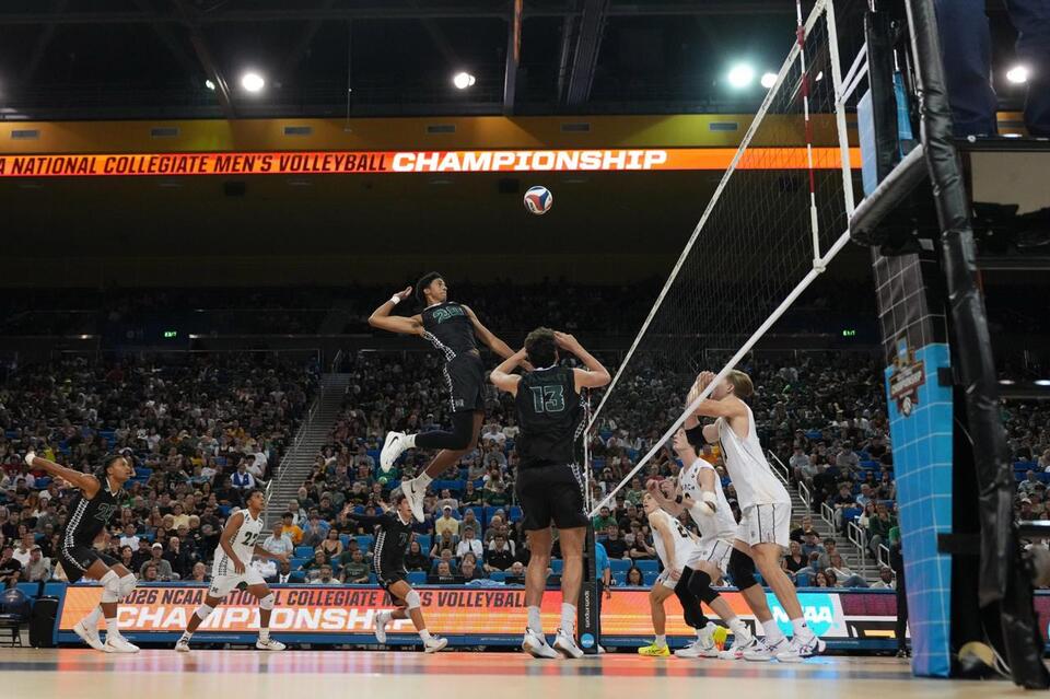 CSUN’s Jordan Lucas Gets Emotional After Hapa Day Honor From LA City ...