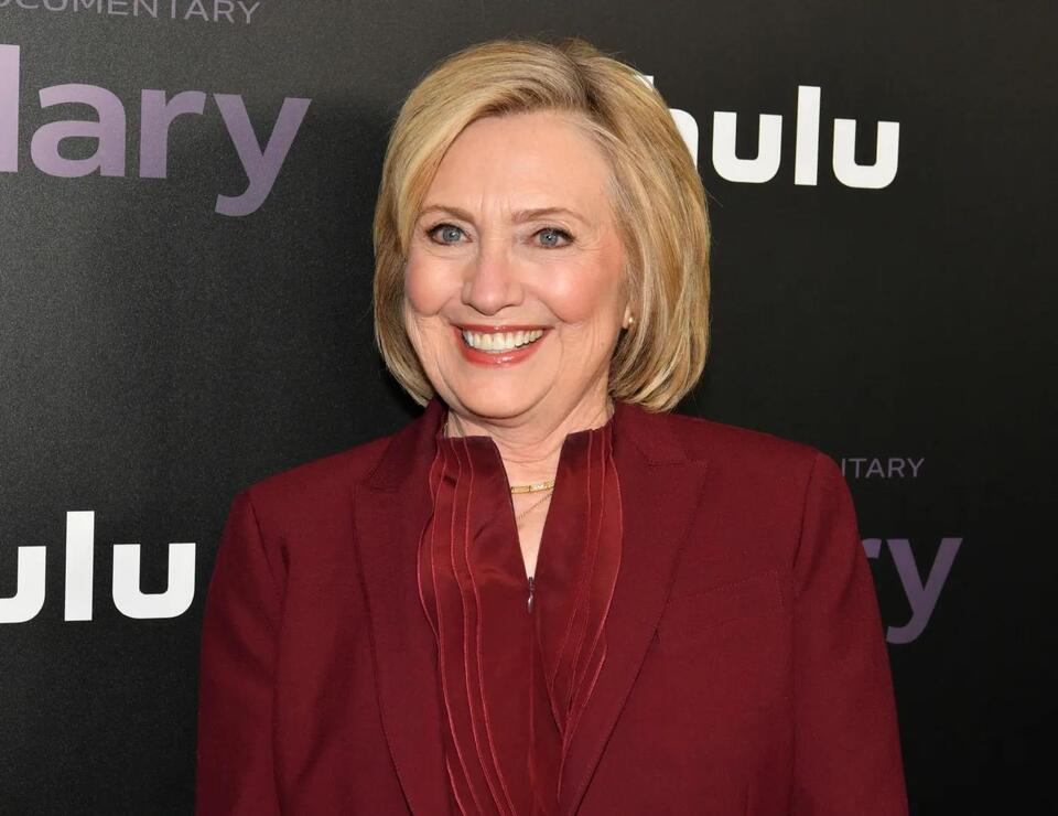 Hillary Clinton's Throwback Photos Have Fans Freaking Out Over Her