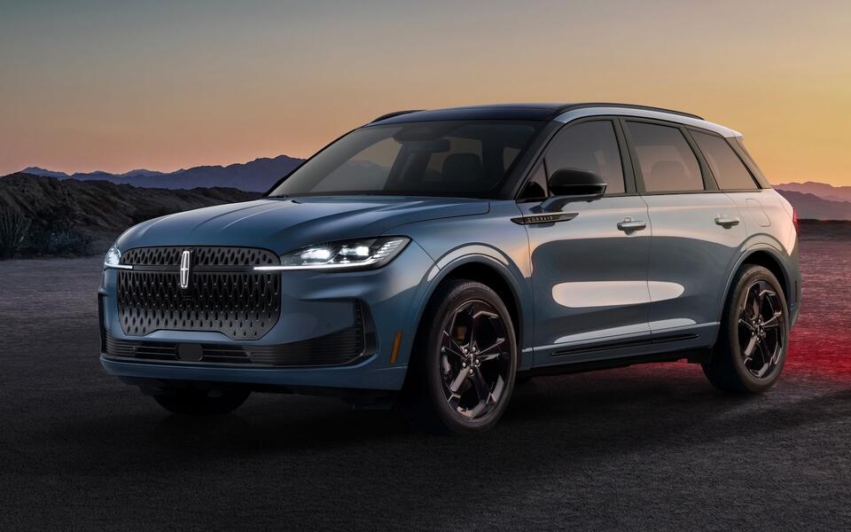 2027 Lincoln Corsair Hybrid Arrives In Canada Next Year - NewsBreak