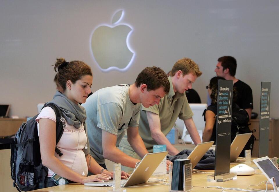 Hudson Valley's First Apple Store Opening in Dutchess, But... - NewsBreak