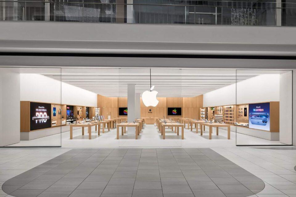 Apple Store near Los Angeles temporarily closes due to ‘events beyond ...