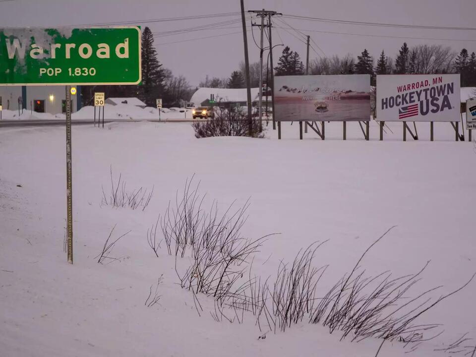 Legendary hockey town Warroad hosts ‘Hockey Day Minnesota’