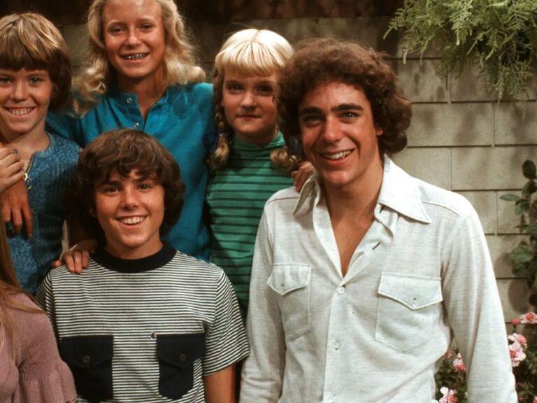 The Brady Bunch Season 2 Streaming Watch & Stream Online via Amazon