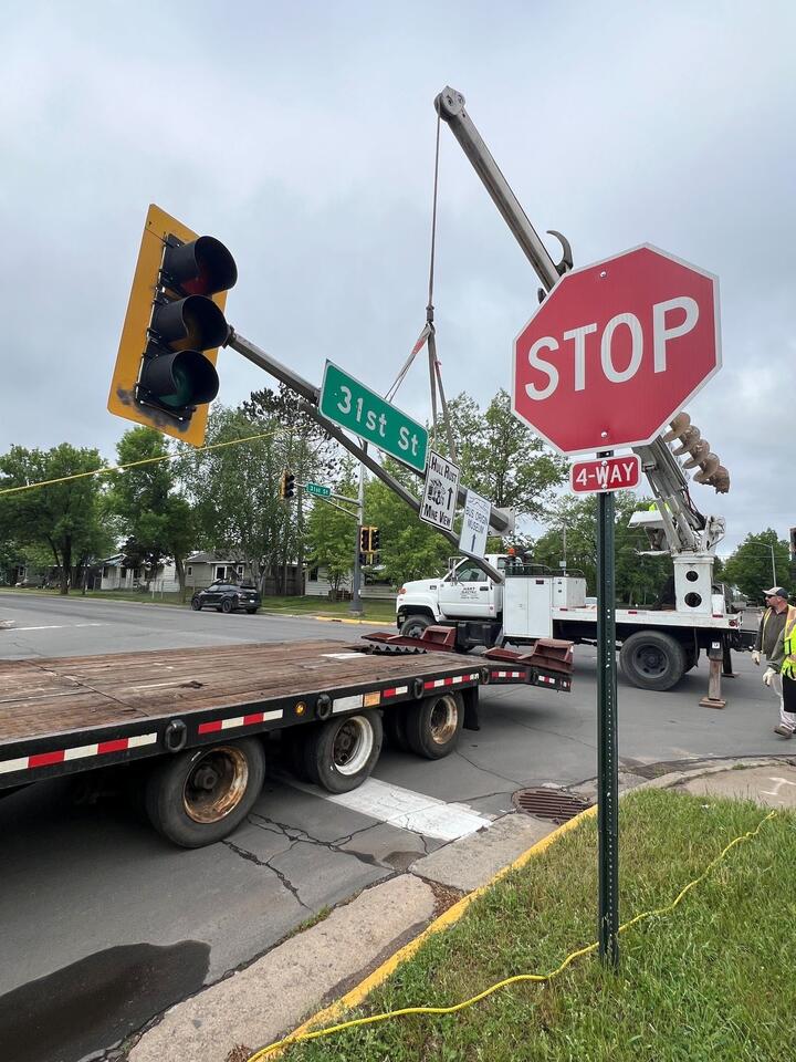 🚧 Stop Signs Replacing Traffic Lights at 3 Downtown Hibbing ...