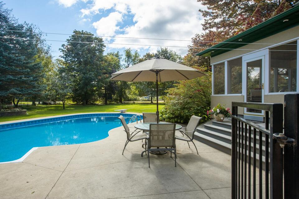 Family’s Backyard Pool Project Triggers Property Dispute After Neighbor ...